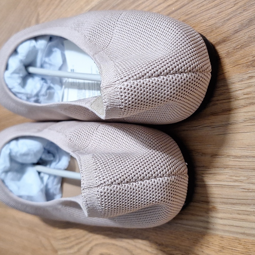Amazon Essentials Knit Ballet Flats - Picture 5 of 9